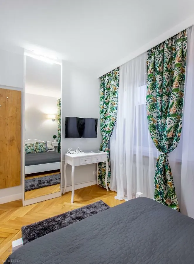Clicktheflat Copernicus Science Centre Apart Rooms Βαρσοβία Πολωνία